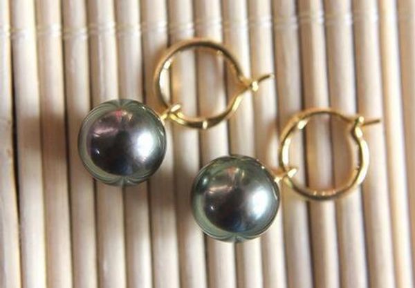 un par de 11-12mm mar del sur natural genuino negro verde pendiente de la perla, Silver
un par de 11-12mm mar del sur natural genuino negro verde pendiente de la perla, Silver