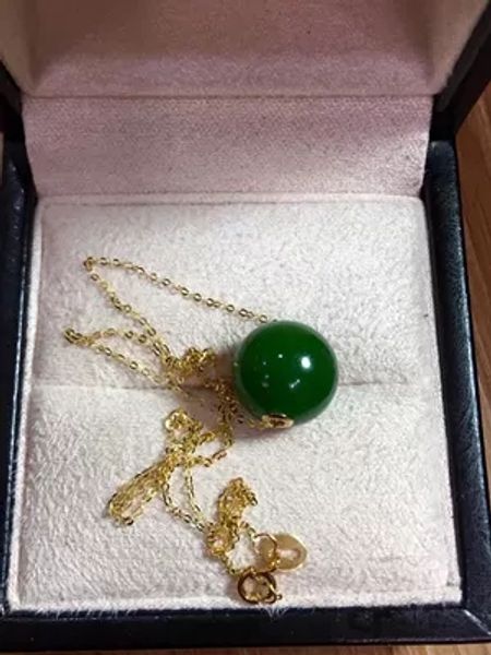 zhe ru jewelry 18k gold inlaid natural hetian jasper spinach good luck bead pendant necklace clavicle chain, Silver
zhe ru jewelry 18k gold inlaid natural hetian jasper spinach good luck bead pendant necklace clavicle chain, Silver