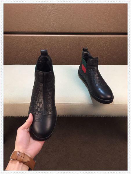 Leather casual Oxford flat shoes men's soft shoes Italian men's outdoor skateboard shoes original box a generation
Leather casual Oxford flat shoes men's soft shoes Italian men's outdoor skateboard shoes original box a generation