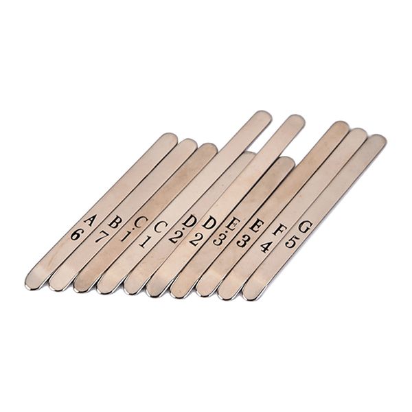 kalimba mbira африканского фортепиано музыкальные кнопки из 10 примечания
kalimba mbira африканского фортепиано музыкальные кнопки из 10 примечания