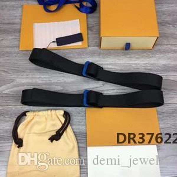 mens woman belts fashion smooth buckle belt highly quality come with gift box and handbagdr37622, Black;brown
mens woman belts fashion smooth buckle belt highly quality come with gift box and handbagdr37622, Black;brown