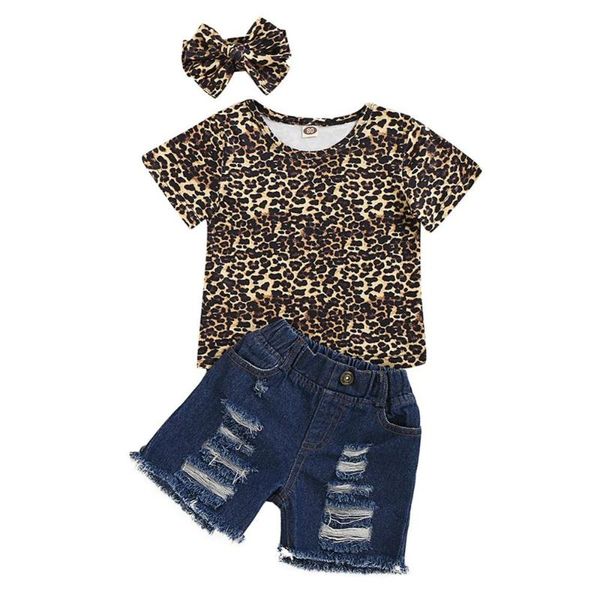 casual summer children girl leopard print short sleeve t-shirt+hole denim shorts with headband, White
casual summer children girl leopard print short sleeve t-shirt+hole denim shorts with headband, White
