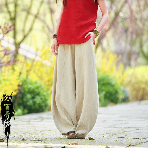 ramie 2020 spring and summer cotton and linen women new national wind retro washed wild bloomers, Black;white
ramie 2020 spring and summer cotton and linen women new national wind retro washed wild bloomers, Black;white