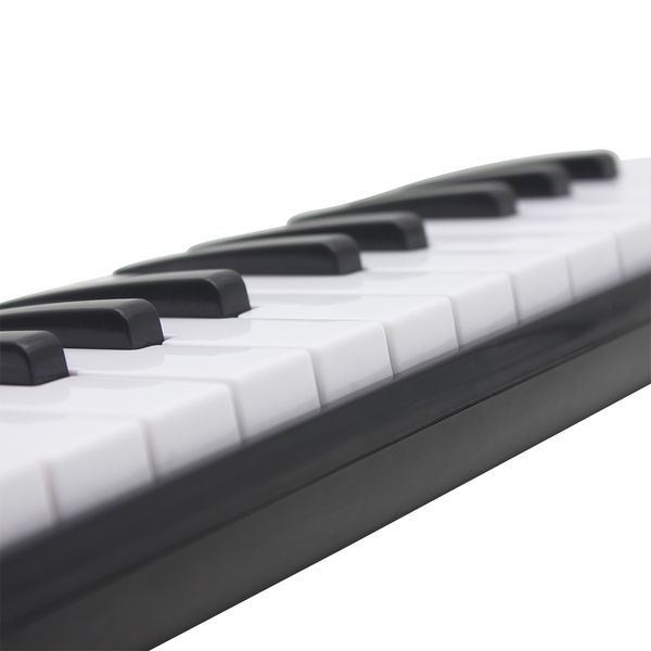 32 piano keys melodica musical instrument for music lovers beginners gift with carrying bag
32 piano keys melodica musical instrument for music lovers beginners gift with carrying bag