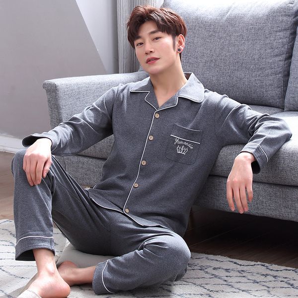 2019 new men pajamas set cartoon sleepwear cotton nightwear full sleeved male sleep clothing plus nighties homewear, Black;brown
2019 new men pajamas set cartoon sleepwear cotton nightwear full sleeved male sleep clothing plus nighties homewear, Black;brown