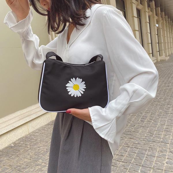 women casual nylon handbag flower portable totes travel storage shoulder bags fashion exquisite shopping bag
women casual nylon handbag flower portable totes travel storage shoulder bags fashion exquisite shopping bag