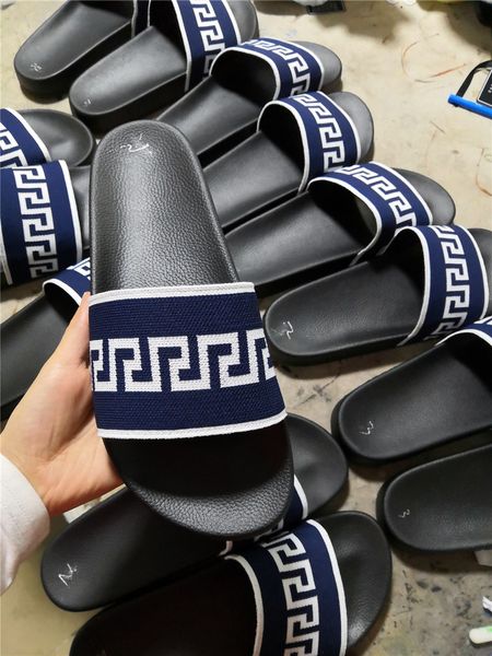 women winter slippers lovely cartoon panda home floor soft stripe slippers female shoes slippers chaussures femme 36-40#cn20, Black
women winter slippers lovely cartoon panda home floor soft stripe slippers female shoes slippers chaussures femme 36-40#cn20, Black