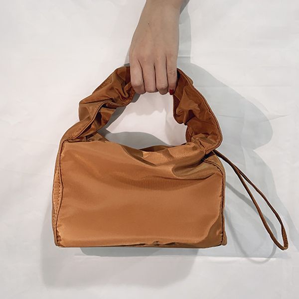 fashion bags totes women bag shoulder bag pleated nylon bags female handbag girl bolsas hand
fashion bags totes women bag shoulder bag pleated nylon bags female handbag girl bolsas hand