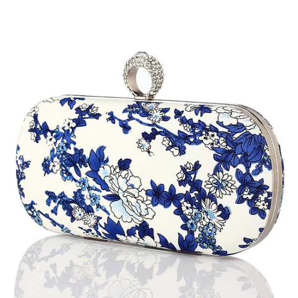 blue and white porcelain dinner bag studded ring chain bag with cheongsam dress ladies hand bags for women 2020
blue and white porcelain dinner bag studded ring chain bag with cheongsam dress ladies hand bags for women 2020