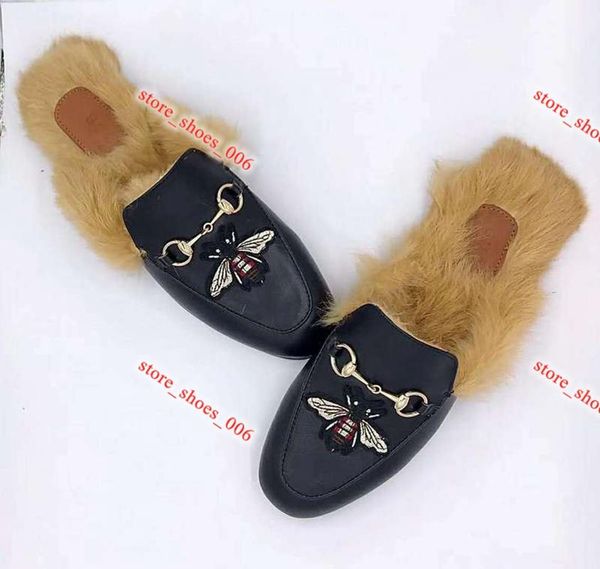 2020 xshfbcl slippers women genuine leather mules flat mules shoes metal chain casual shoes loafers fashion outdoor slippers ladies summer, Black;grey
2020 xshfbcl slippers women genuine leather mules flat mules shoes metal chain casual shoes loafers fashion outdoor slippers ladies summer, Black;grey