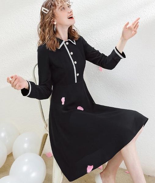 2020 spring new brand women's polo color block woven a-line skirt temperament light mature long sleeve dress, Black;gray
2020 spring new brand women's polo color block woven a-line skirt temperament light mature long sleeve dress, Black;gray