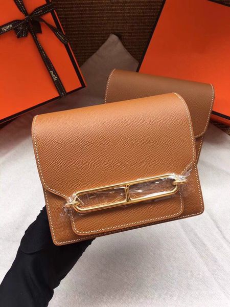 new women's one-shoulder bag 7a high-end custom quality diagonal cross bag fashion style gold and silver metal accessories with long sh
new women's one-shoulder bag 7a high-end custom quality diagonal cross bag fashion style gold and silver metal accessories with long sh