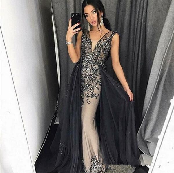 2020 new deep v-neck slim mermaid prom dresses sweep train with detachable train evening party gowns lace appliques special occasion, Black
2020 new deep v-neck slim mermaid prom dresses sweep train with detachable train evening party gowns lace appliques special occasion, Black