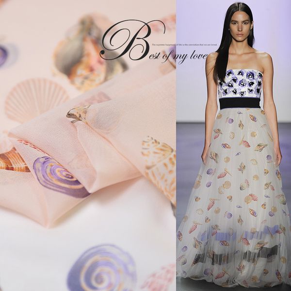 19 new spring summer 100% silk georgette fabric 114cm wide 10 momme dot breathable fashion cloth for diy sewing sale hot, Black;white
19 new spring summer 100% silk georgette fabric 114cm wide 10 momme dot breathable fashion cloth for diy sewing sale hot, Black;white