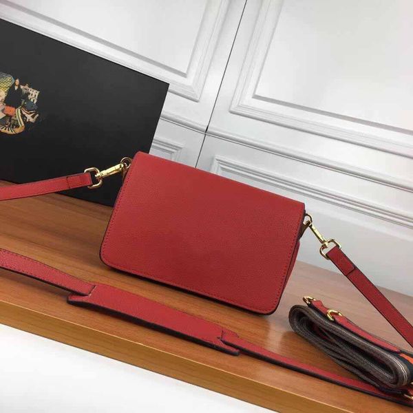 new classic designer women handbag crossbody bags fashion real leather strap shoulder handbags small messenger bags purse tote bags 21cm
new classic designer women handbag crossbody bags fashion real leather strap shoulder handbags small messenger bags purse tote bags 21cm