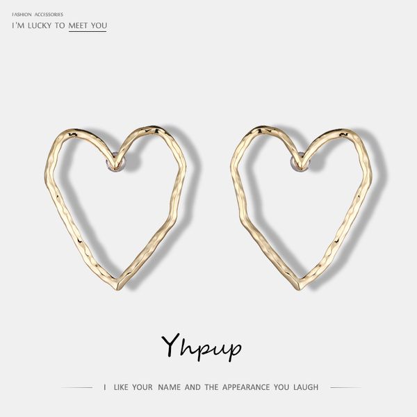 yhpup s925 fashion classic charm heart geometric stud earrings gold zinc alloy hollow korean earrings for women party jewelry, Golden;silver
yhpup s925 fashion classic charm heart geometric stud earrings gold zinc alloy hollow korean earrings for women party jewelry, Golden;silver