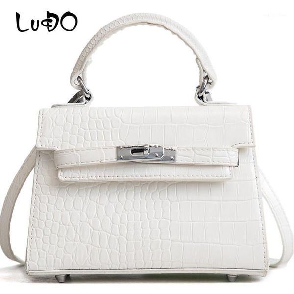 lucdo women leather handbags mini small rivet totes bag ladies aligator evening clutch shoulder messenger bag sac1
lucdo women leather handbags mini small rivet totes bag ladies aligator evening clutch shoulder messenger bag sac1