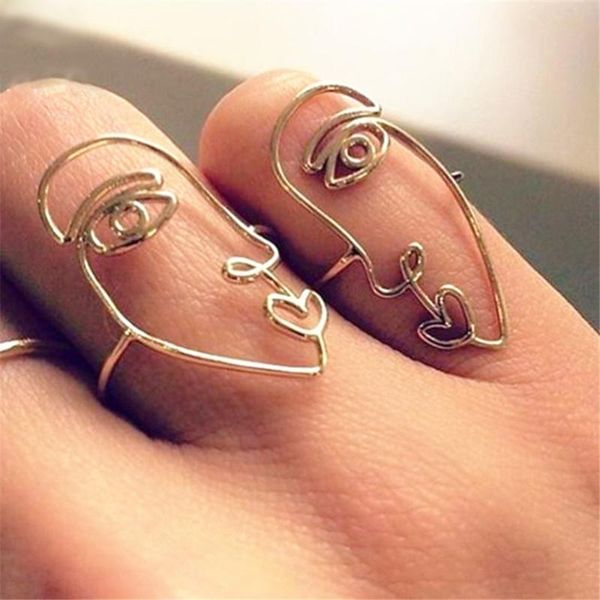 2pcs/set hip hop unique abstract face ring set hollow minimalist matching half face rings for women anillos mujer couple ring, Golden;silver
2pcs/set hip hop unique abstract face ring set hollow minimalist matching half face rings for women anillos mujer couple ring, Golden;silver