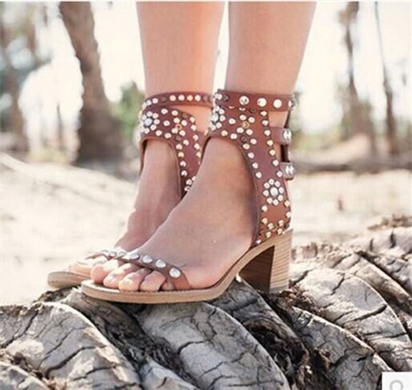 rome vintage style rock sandals chunky heel buckles gladiator sandals women shoes cool bling rivets stud summer sandalias zapatos mujer, Black
rome vintage style rock sandals chunky heel buckles gladiator sandals women shoes cool bling rivets stud summer sandalias zapatos mujer, Black