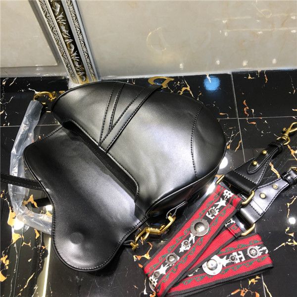 2020 new sell well fashion bags women totes handbags grade lady elegant shoulder bag clutch bag wallet backpack xy 
2020 new sell well fashion bags women totes handbags grade lady elegant shoulder bag clutch bag wallet backpack xy