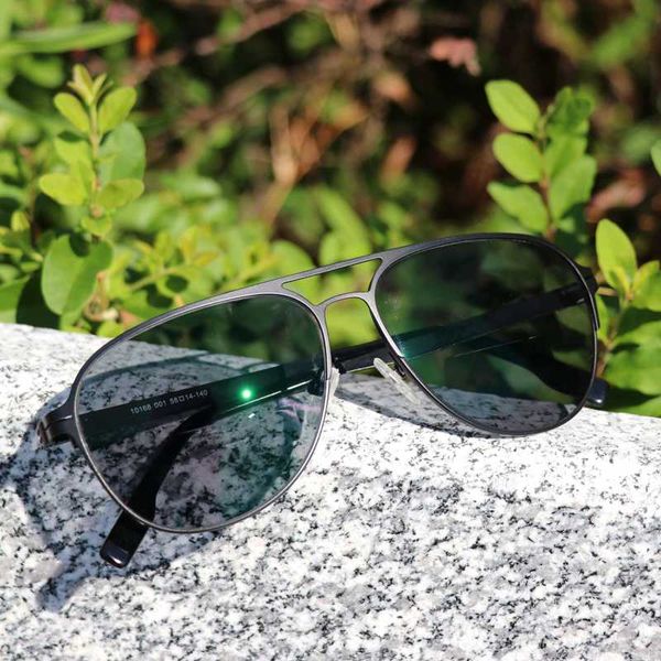 germany unique no screw design pchromic bifocal reading glasses men presbyopic eyeglasses for male eyewear diopter 1.0-3.0, White;black
germany unique no screw design pchromic bifocal reading glasses men presbyopic eyeglasses for male eyewear diopter 1.0-3.0, White;black