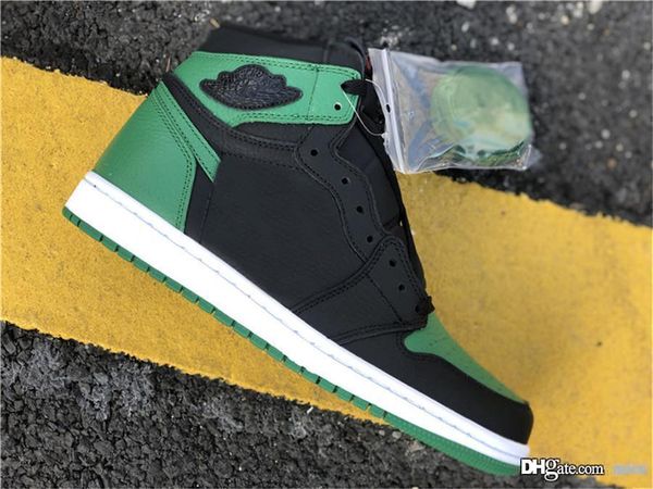 authentic air 1 high og pine green court purple retro white black basketball shoes men 1s gym red 555088-030 sneakers with original box
authentic air 1 high og pine green court purple retro white black basketball shoes men 1s gym red 555088-030 sneakers with original box