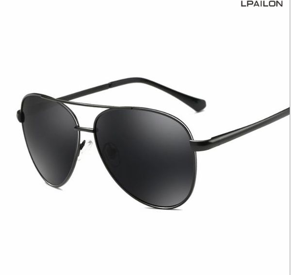 men's metal large frame polarizing sunglasses classic sunglasses toad mirror drivers, White;black
men's metal large frame polarizing sunglasses classic sunglasses toad mirror drivers, White;black