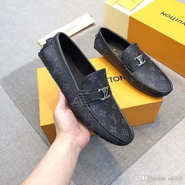 newst size 38 45 fashion real leather men dress shoes pointed toe bullock oxfords shoes for men, lace up designers brand men shoes, Black
newst size 38 45 fashion real leather men dress shoes pointed toe bullock oxfords shoes for men, lace up designers brand men shoes, Black