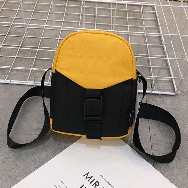19ss new designer shoulder bag casual designer handbag men women waist bag for kids adult
19ss new designer shoulder bag casual designer handbag men women waist bag for kids adult
