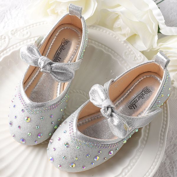 new children kids flat soft shoes girls glitter princess shoes children baby dance casual girl sandals dress party, Black;grey
new children kids flat soft shoes girls glitter princess shoes children baby dance casual girl sandals dress party, Black;grey