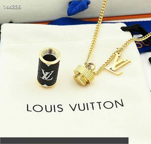 мода дизайн кулон для мужчин женщин флакон духов дизайн три цвета титана стали цепи ожерелье ювелирные изделия с коробкой 567, Silver
мода дизайн кулон для мужчин женщин флакон духов дизайн три цвета титана стали цепи ожерелье ювелирные изделия с коробкой 567, Silver