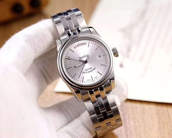 2018 men's simple classic watch. equipped with asian 8215 automatic mechanical movement. 316 stainless steel case strap sa, Slivery;brown
2018 men's simple classic watch. equipped with asian 8215 automatic mechanical movement. 316 stainless steel case strap sa, Slivery;brown