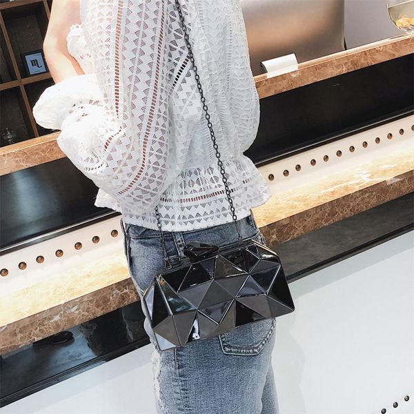 designer-fashion geometric women handbags metal hexagon clutches mini party black evening purse silver bags gold box clutch
designer-fashion geometric women handbags metal hexagon clutches mini party black evening purse silver bags gold box clutch