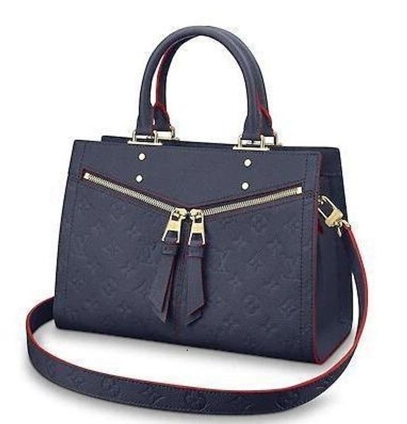 m54195 sully pm blue real caviar lambskin le boy chain flap bag handbags shoulder messenger bags totes
m54195 sully pm blue real caviar lambskin le boy chain flap bag handbags shoulder messenger bags totes