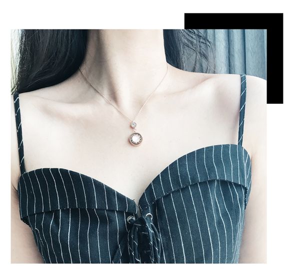 fashion- titanium steel rome tide black and white disc pendant pendant titanium steel rose gold lock necklace lady's faded, Silver
fashion- titanium steel rome tide black and white disc pendant pendant titanium steel rose gold lock necklace lady's faded, Silver