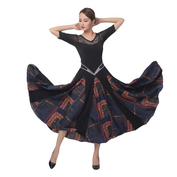 new national standard dance dress modern dance long dress big waltz social middle-aged and old skirt female, Black;red
new national standard dance dress modern dance long dress big waltz social middle-aged and old skirt female, Black;red