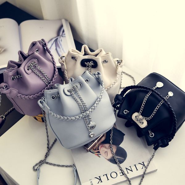 jiulin 2019 new fashion chain bucket bag korean woven women's bag handbag leisure single shoulder messenger
jiulin 2019 new fashion chain bucket bag korean woven women's bag handbag leisure single shoulder messenger