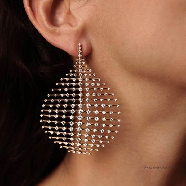1 pc women exaggerated personality crystal geometric gold earrings temperament party wedding jewelry accessories, Golden;silver
1 pc women exaggerated personality crystal geometric gold earrings temperament party wedding jewelry accessories, Golden;silver