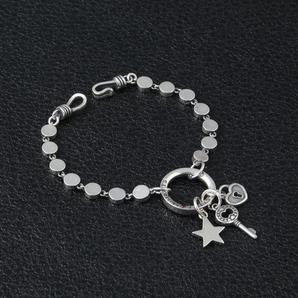 Personalized 925 sterling silver vintage jewelry antique American European hand-made designer round link bracelets with key heart star charm
Personalized 925 sterling silver vintage jewelry antique American European hand-made designer round link bracelets with key heart star charm