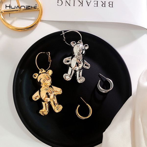 huanzhi new 2019 korean cartoon bear asymmetry geometric circle three floors metal hoop earrings for women girls party jewelry, Golden;silver
huanzhi new 2019 korean cartoon bear asymmetry geometric circle three floors metal hoop earrings for women girls party jewelry, Golden;silver