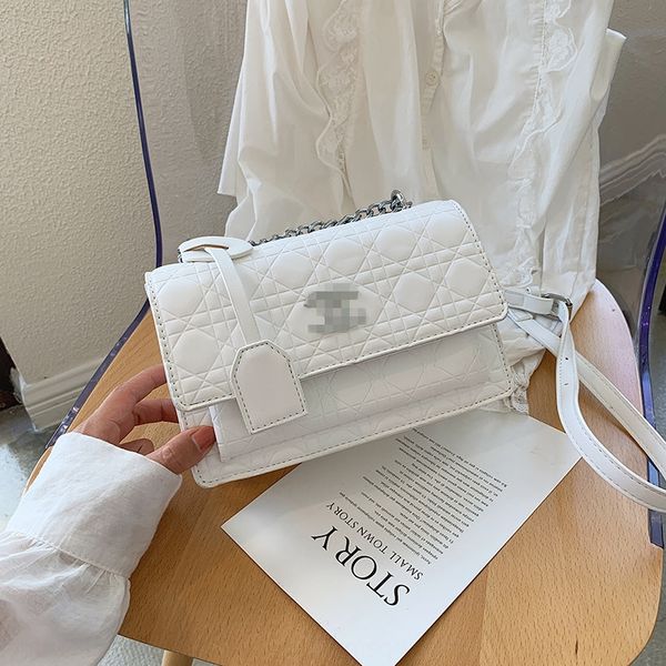 women's 2020 all-match ins messenger shoulder xiangfeng shoulder small square bag lingge chain small square bag, White
women's 2020 all-match ins messenger shoulder xiangfeng shoulder small square bag lingge chain small square bag, White