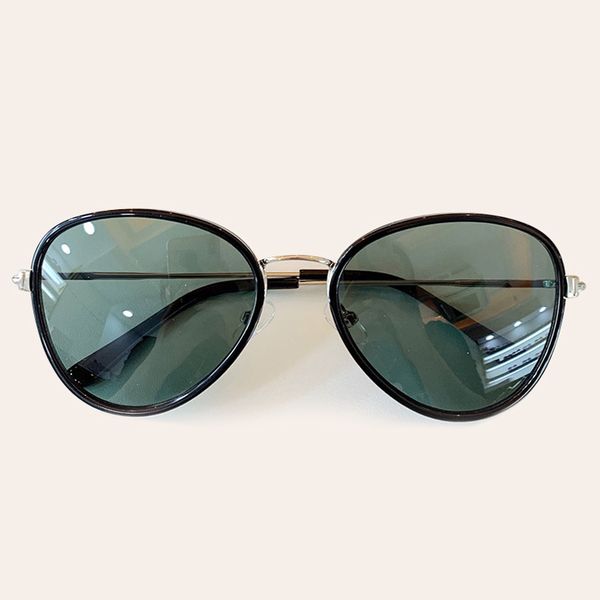 mirror sunglasses women fashion brand designer small pilot sunglasses uv400, White;black
mirror sunglasses women fashion brand designer small pilot sunglasses uv400, White;black