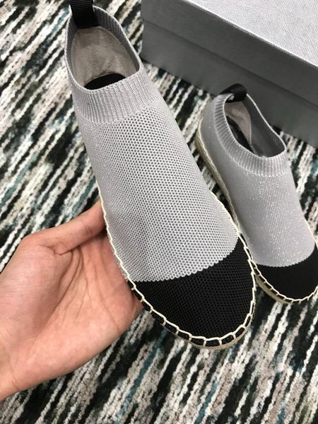 luxury design shoes triple plate-fome red bottom casual fur genuine leather comfortable fashion gray lace-up shoes fast shipping, Black
luxury design shoes triple plate-fome red bottom casual fur genuine leather comfortable fashion gray lace-up shoes fast shipping, Black