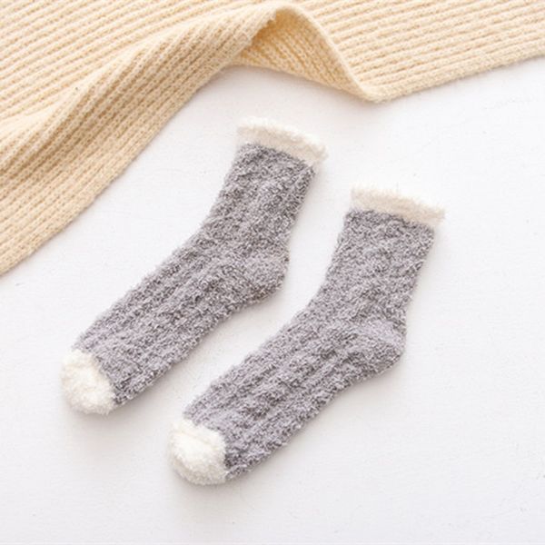 women winter socks thermal bed soft and cozy socks - performance cold weather socks for ladies girls, Black;white
women winter socks thermal bed soft and cozy socks - performance cold weather socks for ladies girls, Black;white