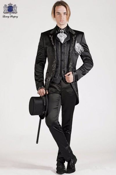 new one button embroider groomsmen peak lapel groom tuxedos men suits wedding/prom/dinner man blazer(jacket+pants+tie+vest) 279, Black;gray
new one button embroider groomsmen peak lapel groom tuxedos men suits wedding/prom/dinner man blazer(jacket+pants+tie+vest) 279, Black;gray