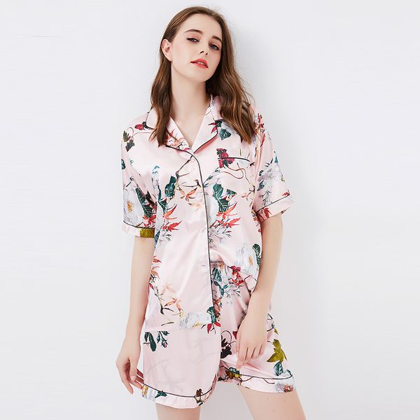 new summer printing ladies' home wear comfortable and breathable simulation silk short sleeve shorts lapel cardigan pajamas suit, Black;red
new summer printing ladies' home wear comfortable and breathable simulation silk short sleeve shorts lapel cardigan pajamas suit, Black;red