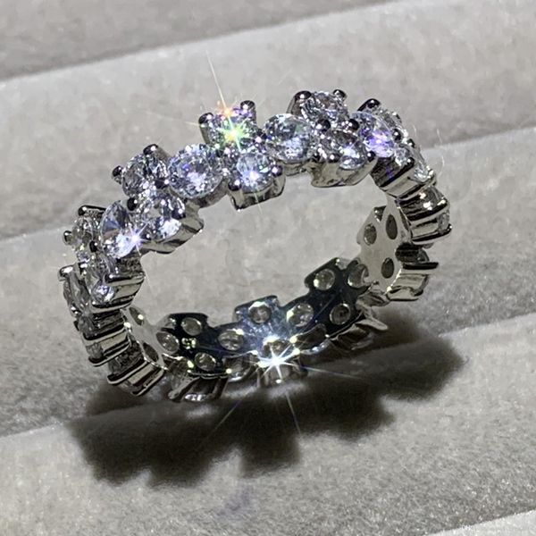 new arrival luxury jewelry 10kt white gold fill full round cut white z cz diamond gemstones promise women wedding band ring for lover, Slivery;golden
new arrival luxury jewelry 10kt white gold fill full round cut white z cz diamond gemstones promise women wedding band ring for lover, Slivery;golden