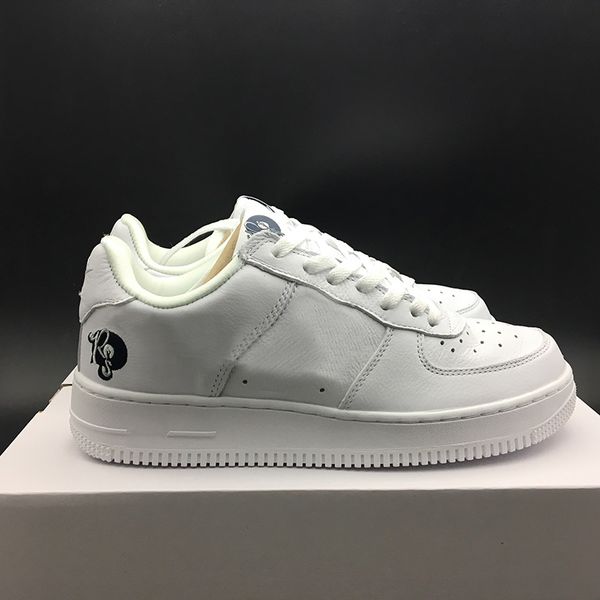 Roc A Fella 1 07 Skateboard Shoes Men White Comfortable Outdoor Designer Skate Sneakers TOP Quality
Roc A Fella 1 07 Skateboard Shoes Men White Comfortable Outdoor Designer Skate Sneakers TOP Quality