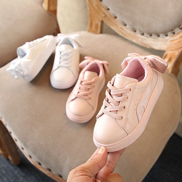 autumn 2018 new girls shoes genuine leather fashion bowknot kids casual shoes sneakers 1-6 years old non-slip super soft, Black;red
autumn 2018 new girls shoes genuine leather fashion bowknot kids casual shoes sneakers 1-6 years old non-slip super soft, Black;red