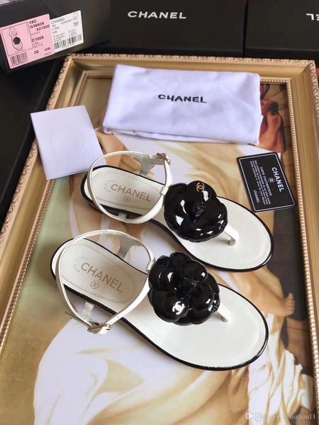 2020 women's designer sandals classic style women's brand flip flops multicolor size 35-41 luxury girls slide brand women's s, Black
2020 women's designer sandals classic style women's brand flip flops multicolor size 35-41 luxury girls slide brand women's s, Black